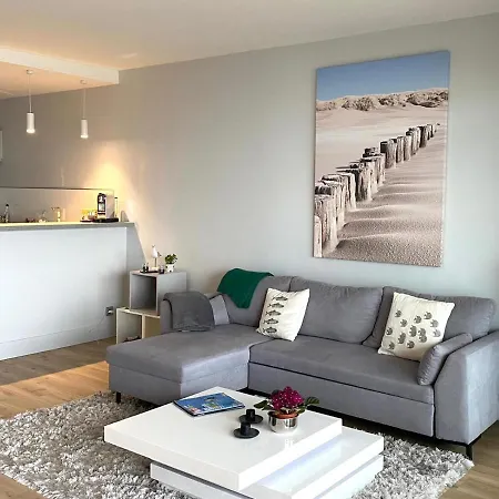 Très Beau T2 Face Avec Superbe Vue Sur La Baie De La Baule